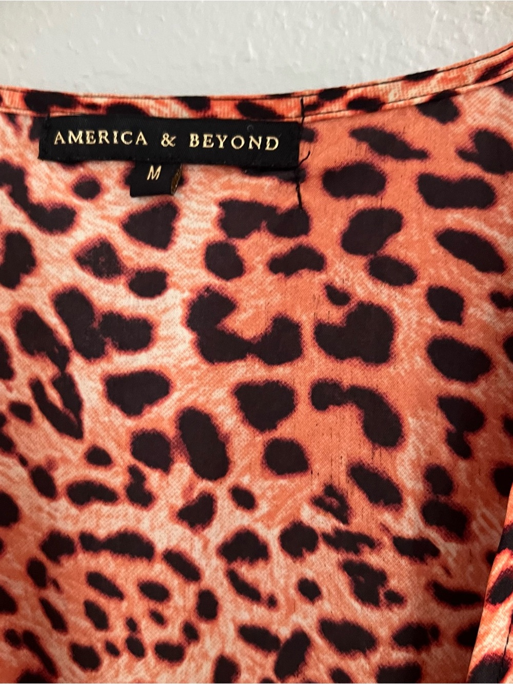 American & Beyond Leopard Print Maxi Dress Boho Chic Resortwear Cover Up Sz M - Picture 5 of 10